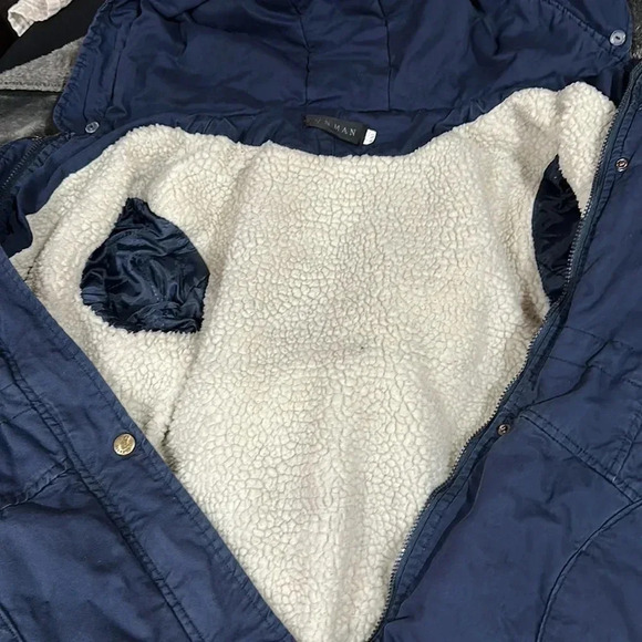 very warm cotton jacket with a hood - Picture 7 of 11